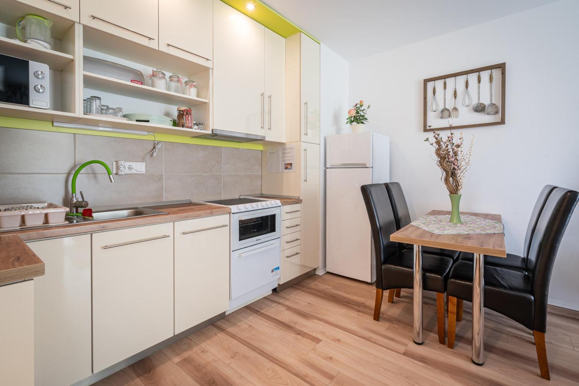 Peter Apartment With Terrace Будапеща Екстериор снимка